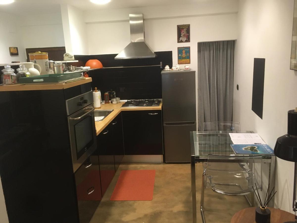 La Casetta In Strada Nuova Genoa Luaran gambar